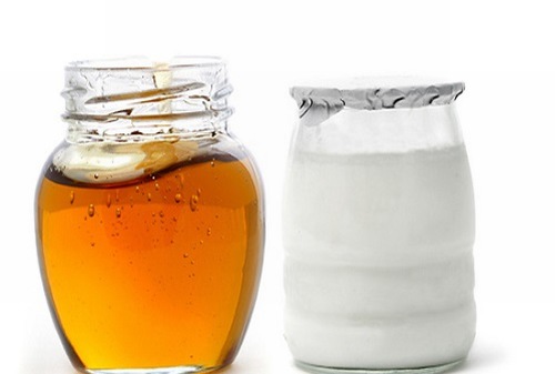 Sữa tươi, mật ong có khả năng dưỡng trắng da hiệu quả tại nhà