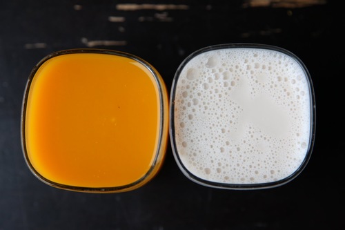hỗn hợp sữa tươi nước ép cam là phương pháp tắm trắng hiệu quả
