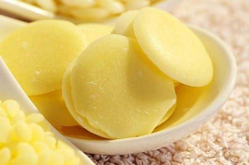 Bơ cao cao là một trong những nguyên liệu giúp bạn chống rạn da an toàn.