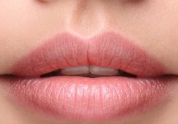 Màu sắc đôi môi cho thấy dấu hiệu xấu về sức khỏe bạn